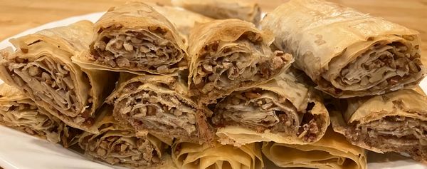 Baklava Rolls (Dry)